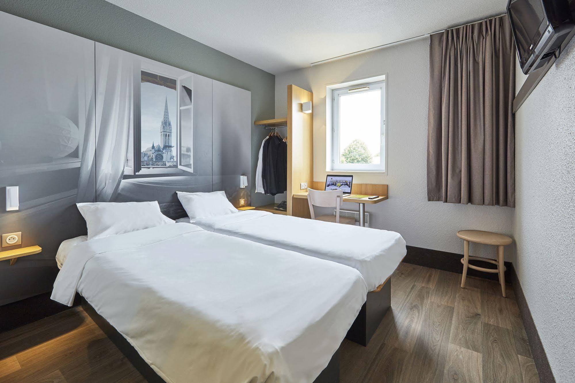 Caen Memorial Hotel